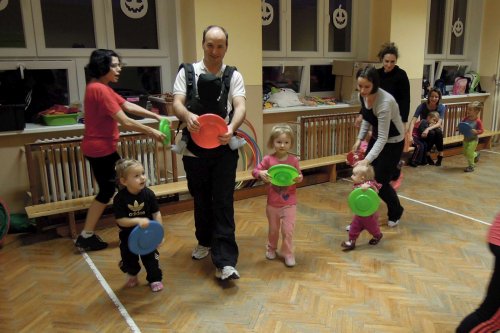 Hravé cvičení pro děti a rodiče - 7.11.2013